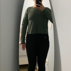 Lululemon crop top